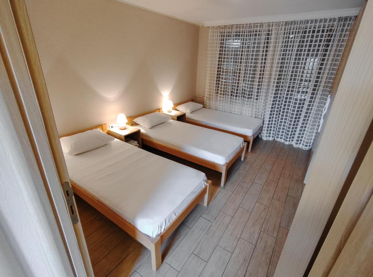 Hotel Marina Oasa Grocka ภายนอก รูปภาพ
