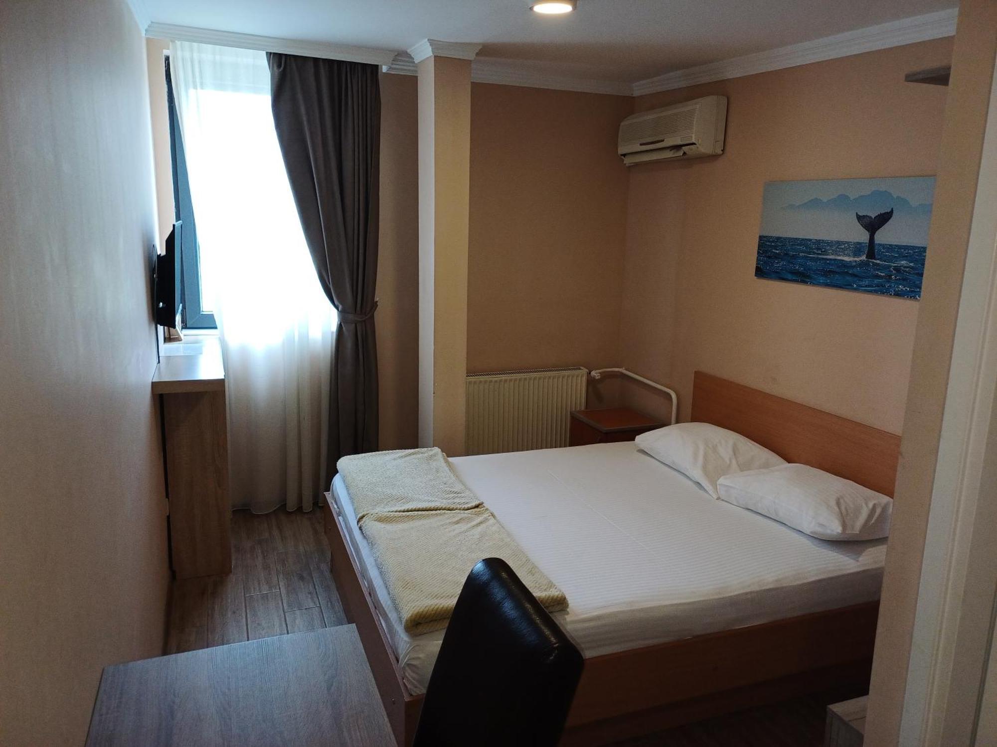 Hotel Marina Oasa Grocka ภายนอก รูปภาพ